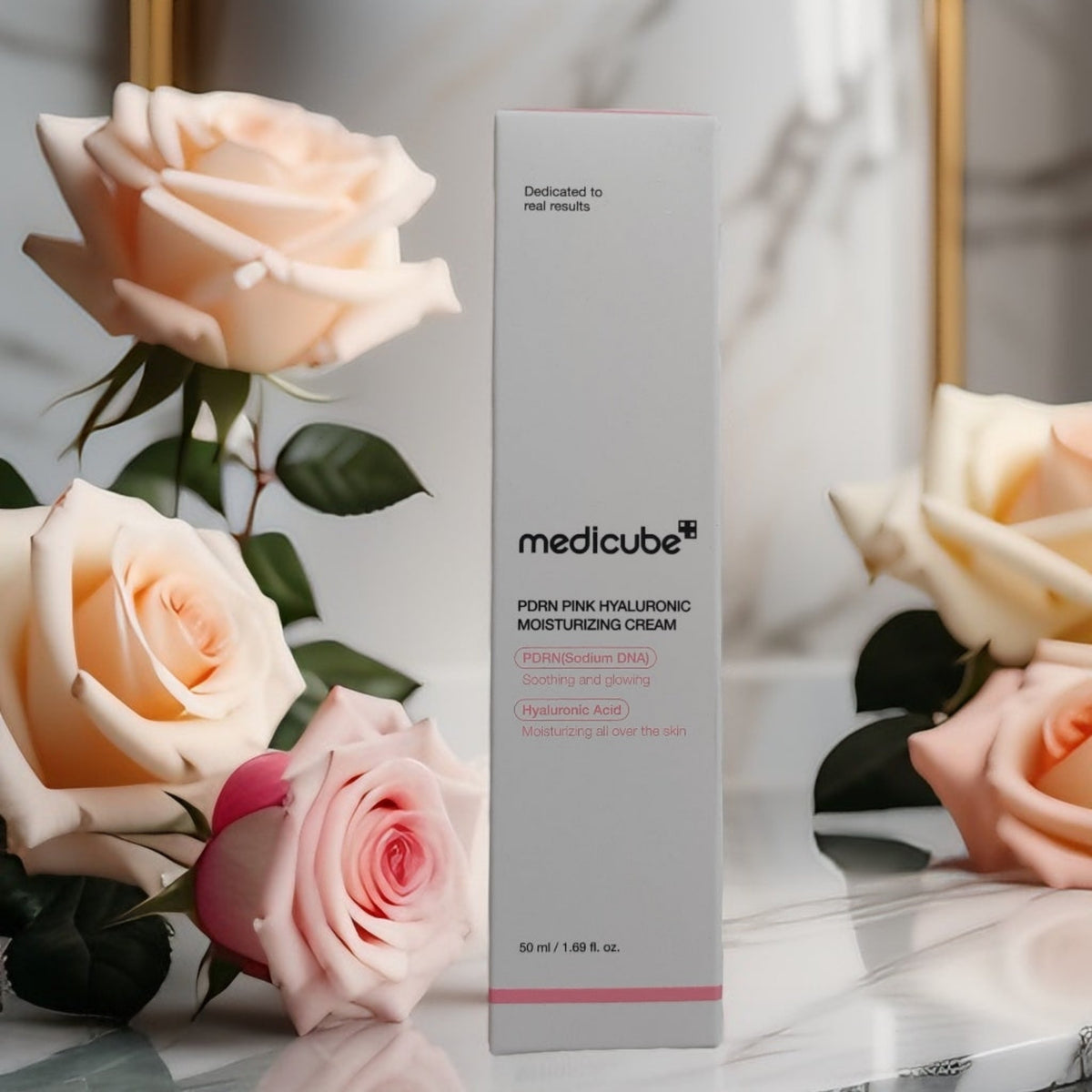 Medicube PDRN Pink Hyaluronic Moisturizing Cream – cremă hidratantă cu PDRN și acid hialuronic 50 ml
